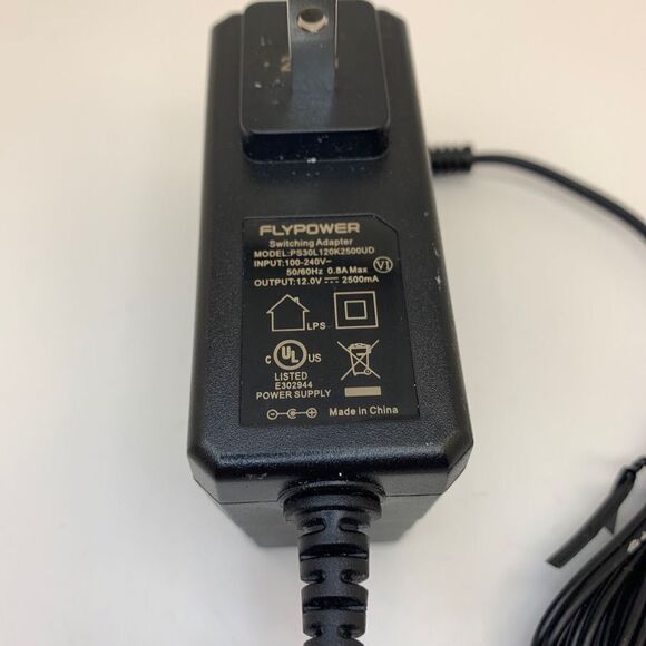 FLYPOWER Switching Adapter AC Power Supply PS30L 120K2500UD 12V 2500mA 2.5A‎ - Picture 2 of 3